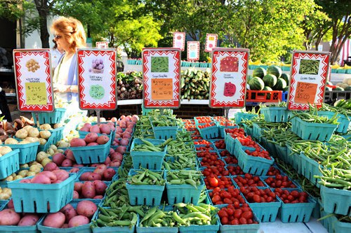 Alexandria Farmer's Market, Early Birds Do Well