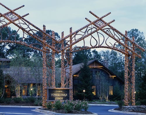 Clydes Tower Oaks Lodge