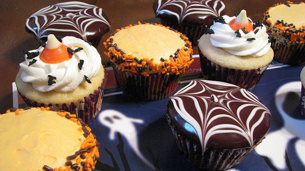 Halloween_Cupcakes.jpg