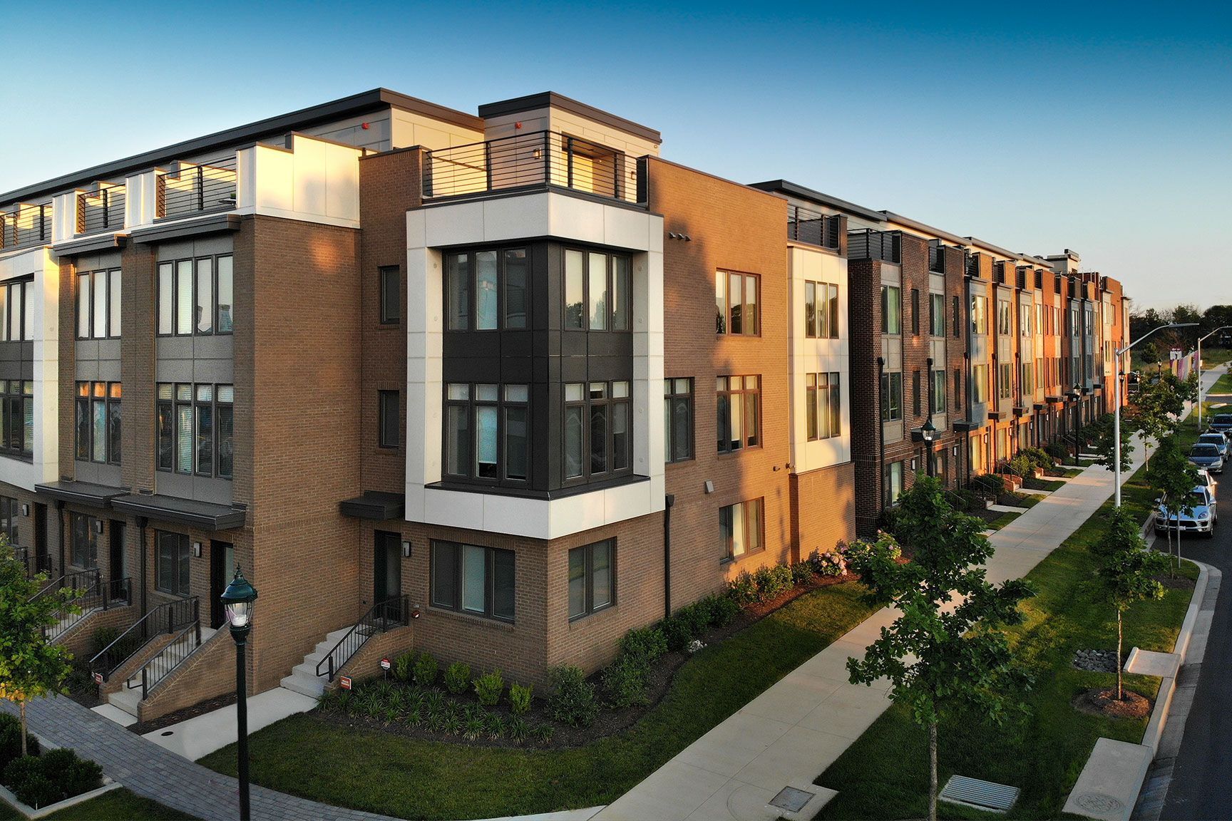 WESTSIDE-AT-SHADY-GROVE-exterior